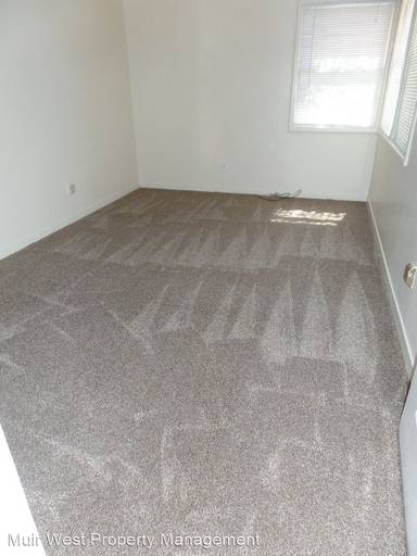 Main picture of 642 Alhambra Ln