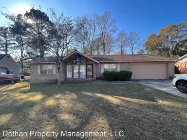 Main picture of 315 Chapelwood Dr