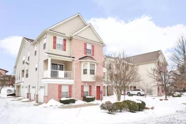 Main picture of 480 Tollis Pkwy