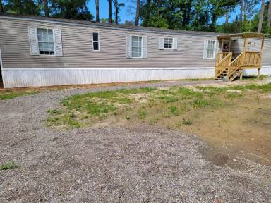 Main picture of 20223 Perrilloux Rd