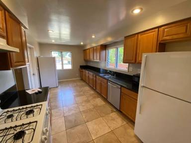 Main picture of 5616 Dorothy Way