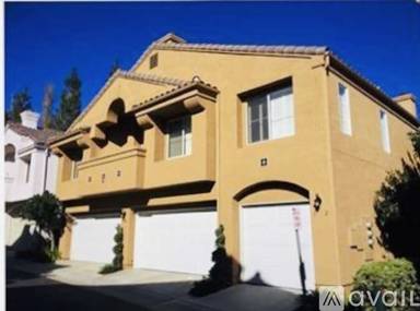 Main picture of 5526 Renaissance Ave