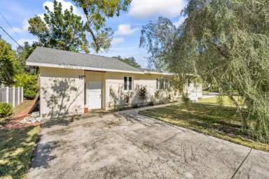 Main picture of 3600 46th St N
