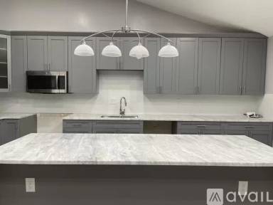 Main picture of 8708 Lindenhurst Pl