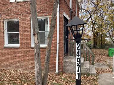 Main picture of 24971 Euclid Ave