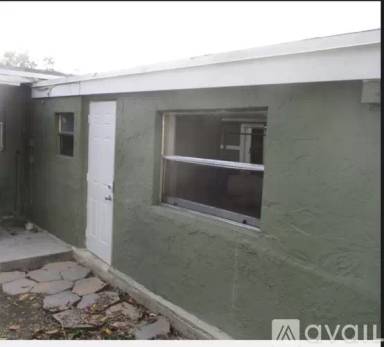 Main picture of 1564 NW 15th Ter