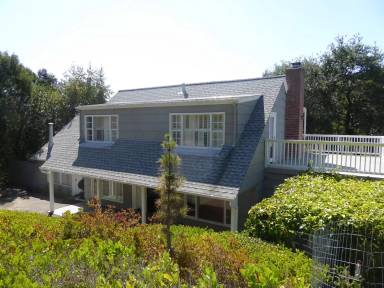 Main picture of 16 Upper Ames Ave
