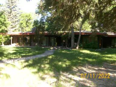 Main picture of 4 9th Street Island Dr