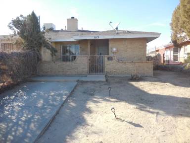 Main picture of 813 El Arco Dr