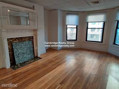 Main picture of 440 Massachusetts Ave