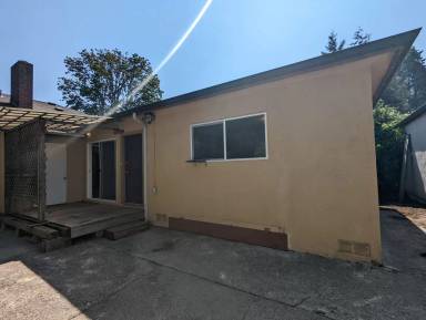 Main picture of 910 Almaden St