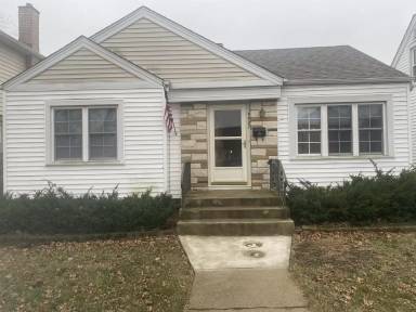 Main picture of 3507 W 115th Pl