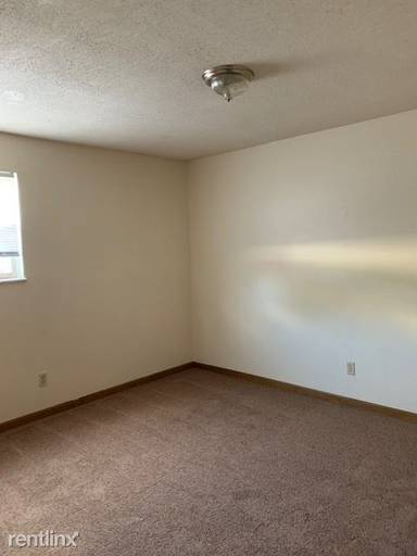 Main picture of 2309 Southridge Dr