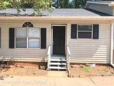 Main picture of 1300 Old Concord Rd