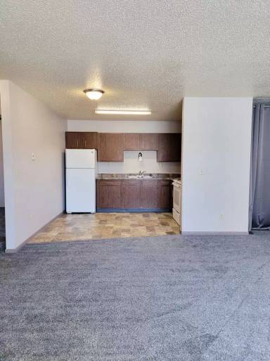 Main picture of 525 3rd St SW