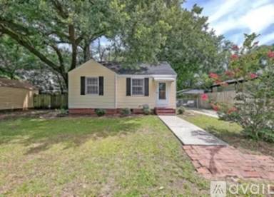 Main picture of 4708 Marlboro Pl