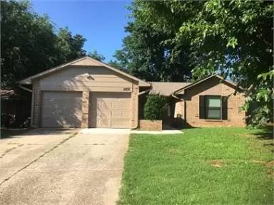 Main picture of 609 Hawthorne Pl