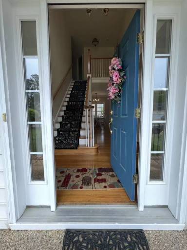Main picture of 351 Williamsburg Ct