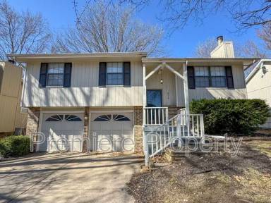 Main picture of 604 NE Mimosa Dr