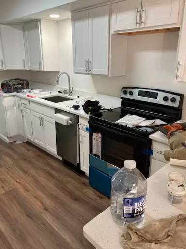 Main picture of 102 E Mary St