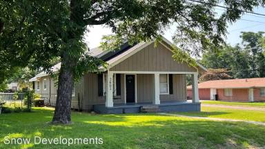 Main picture of 3602 Locust St