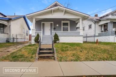 Main picture of 225 S 39th St