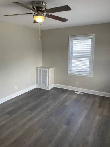 Main picture of 1926 Marble St