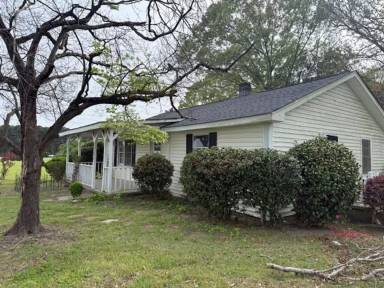 Main picture of 2205 Stewart St