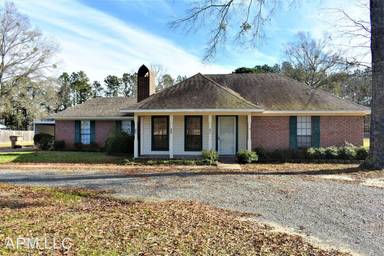 Main picture of 1470 Swartz Fairbanks Rd