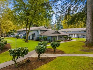 Main picture of Meadowood Apartments