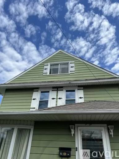 Main picture of 172 Garfield Ave