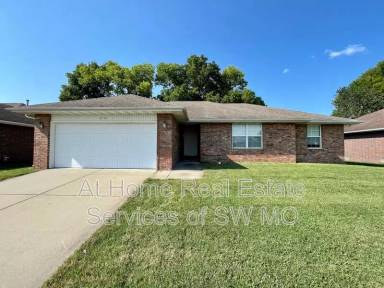 Main picture of 3735 W Lombard St