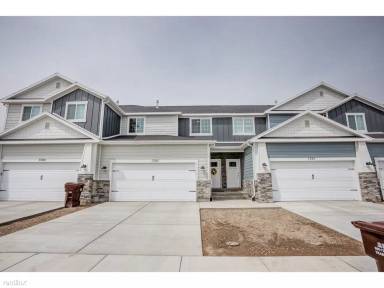 Main picture of 7393 N Hutch Ln