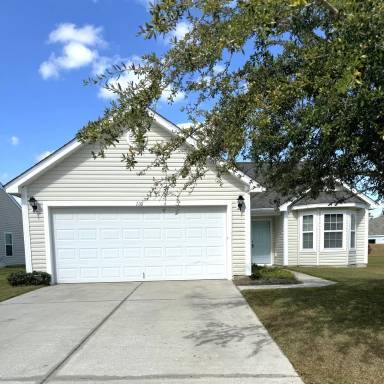 Main picture of 120 Junco Cir