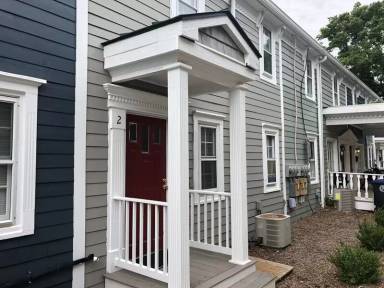 Main picture of 1409 Charles St