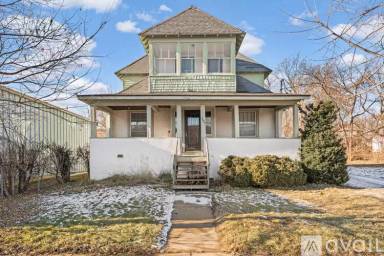 Main picture of 187 James Ave N