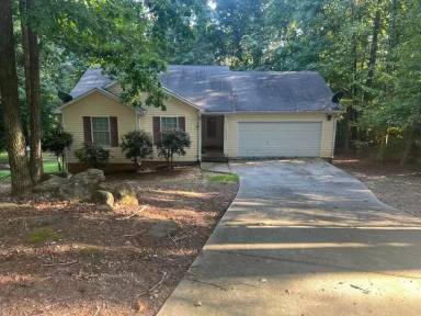 Main picture of 79 Goldfinch Cir