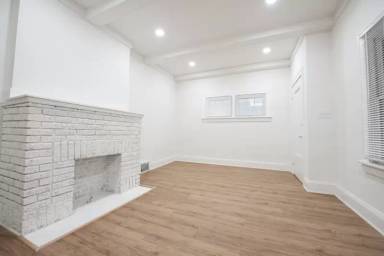 Main picture of 1310 Webb Rd