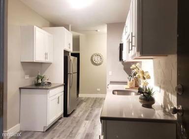 Main picture of 5256 S King Dr