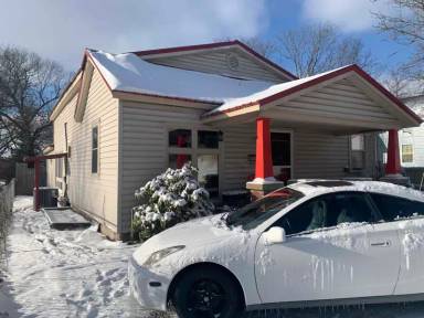 Main picture of 271 Church St
