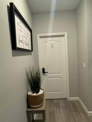 Main picture of 10183 Nala Ln