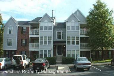 Main picture of 905 Woodbridge Ct