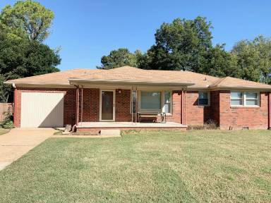 Main picture of 2108 Harris Rd NW