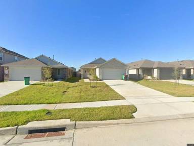Main picture of 5211 Creekstone Rise Ln