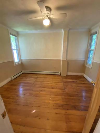 Main picture of 3516 Washington St