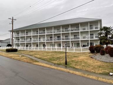 Main picture of 5799 Bay Village Dr