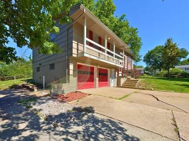 Main picture of 5212 S Union St