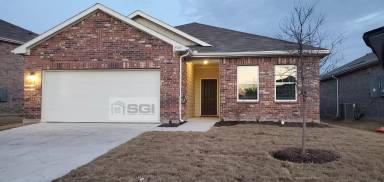 Main picture of 2501 Silver Leaf Ln