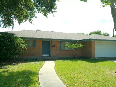 Main picture of 212 Carmel Dr