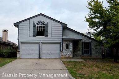 Main picture of 517 Mockingbird Dr